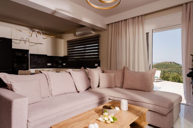 Seamar View Zante interior
